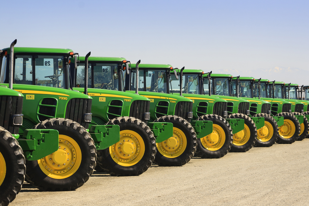 John Deere Lan A O Conecta Seu Hub De Conte Do Digital StartAgro   Shutterstock 261924158 